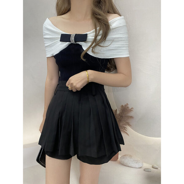 Bowknot Off-shoulder Knitted Top - Image 2