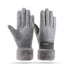 Women's Winter Fleece-lined Touch Screen Knitted Bejirog Gloves - Image 4